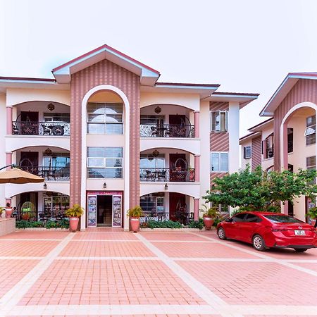 Ibranad Apartments Аккра Экстерьер фото